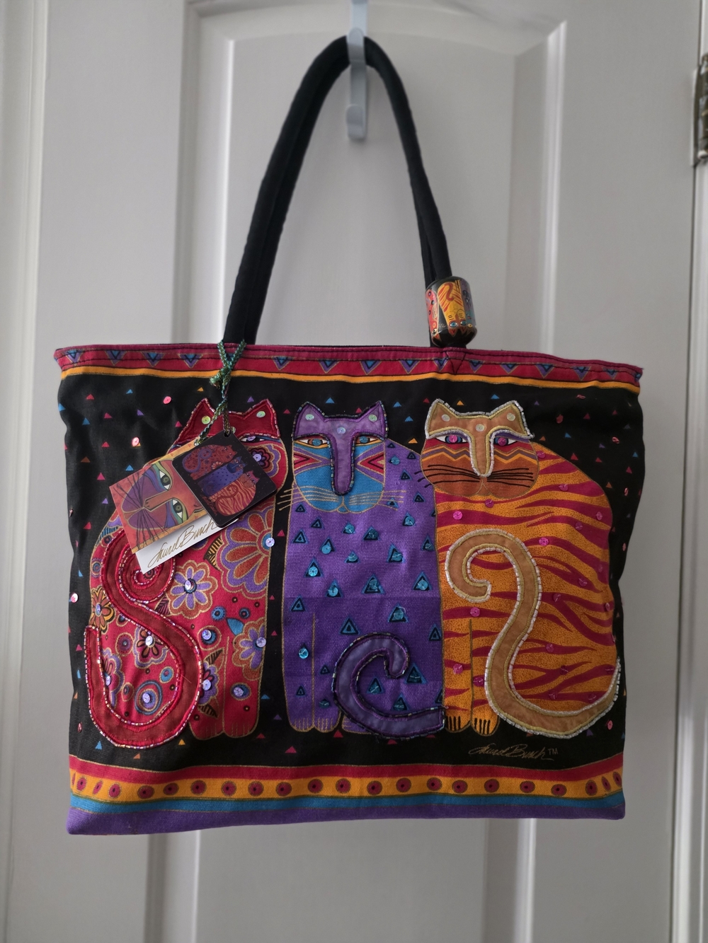 Laurel Burch Black Multicolor  "Feline Friends" Canvas Tote Bag.